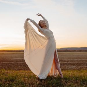 Lulu’s My Whole Heart Cream Long-sleeved Maxi dress